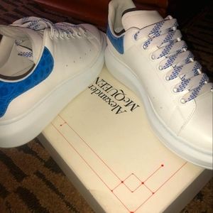 Blue & White  Crocodile skin Alexander McQueen Size 8